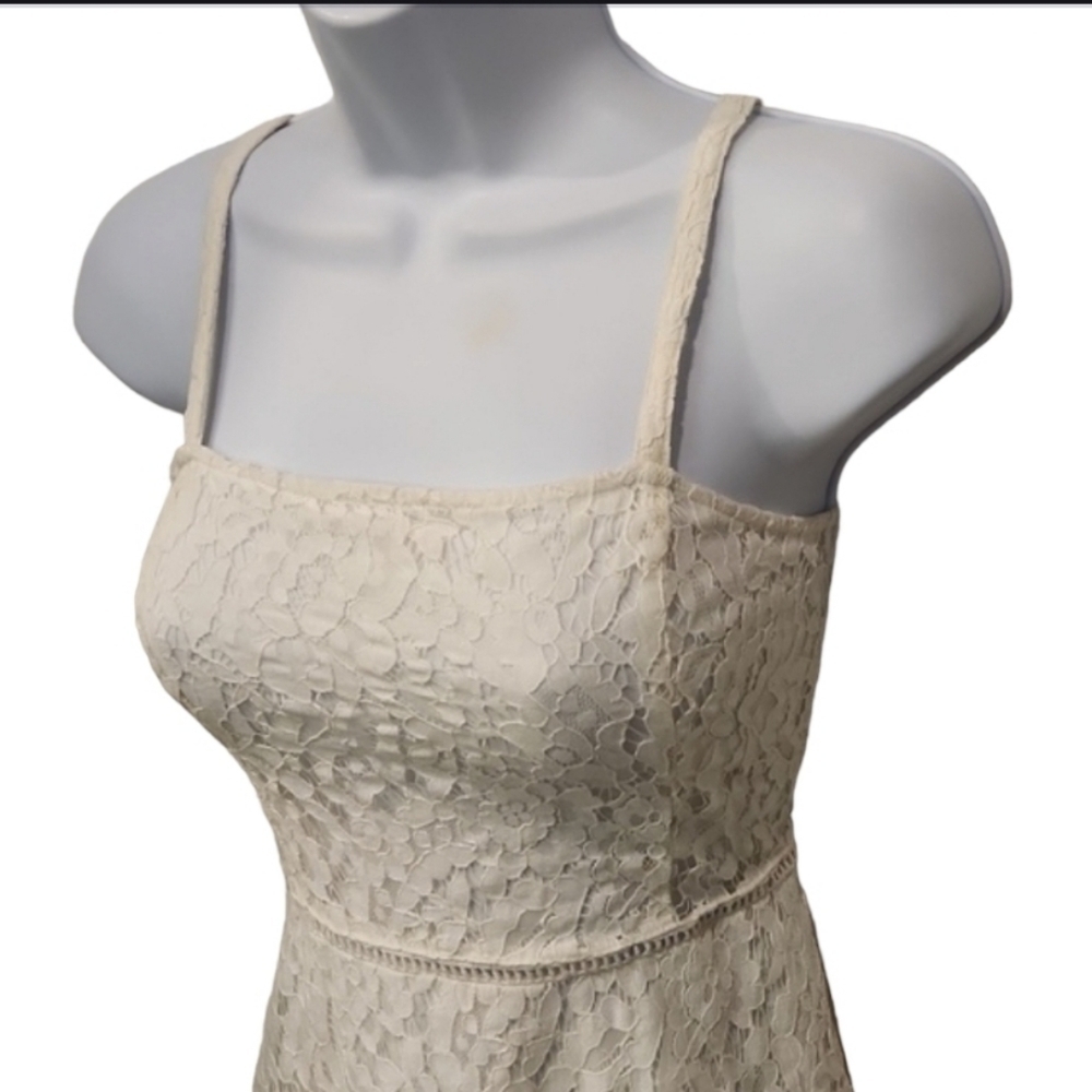 Hollister Lace Smocked Dress - Picture 2 of 8